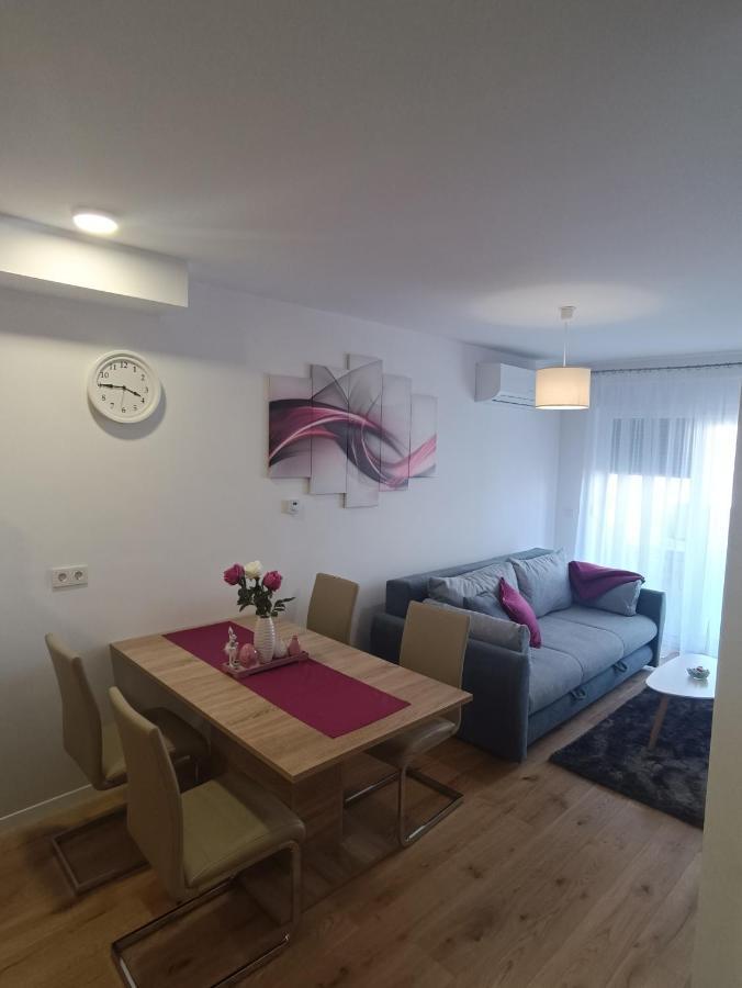 Appartamento Apartman Leo Velika Gorica Esterno foto